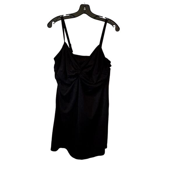 Land’s End One Piece Swimsuit Dress 16 Petite Black Twisted Padded Beach Summer - Picture 1 of 9